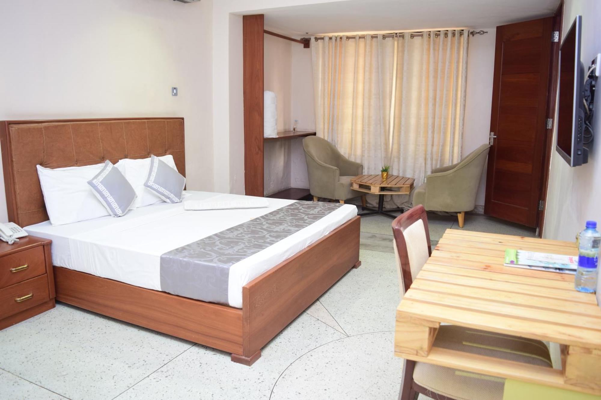 Albergue K27 Premier Backpackers Dar es Salaam Exterior foto