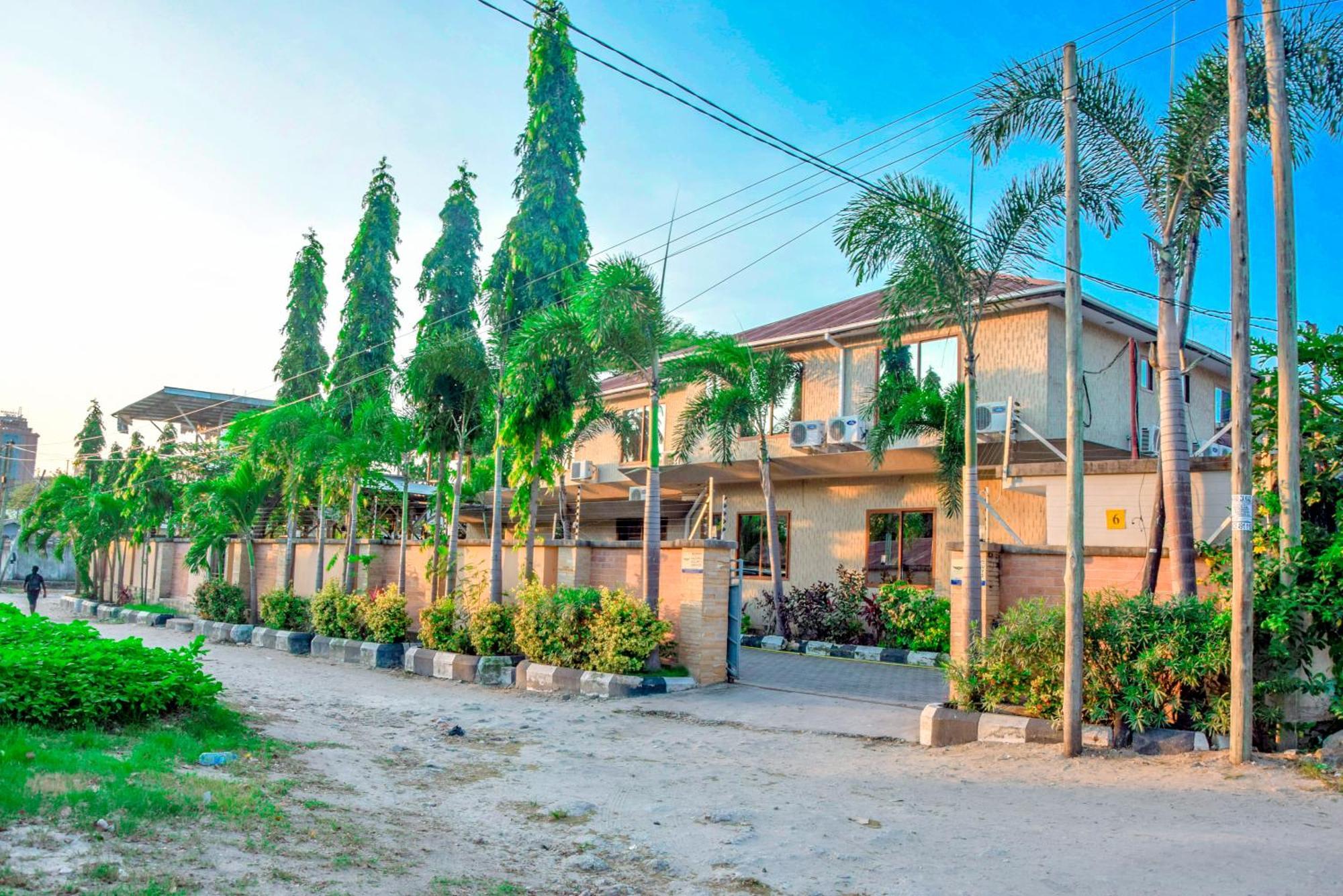Albergue K27 Premier Backpackers Dar es Salaam Exterior foto