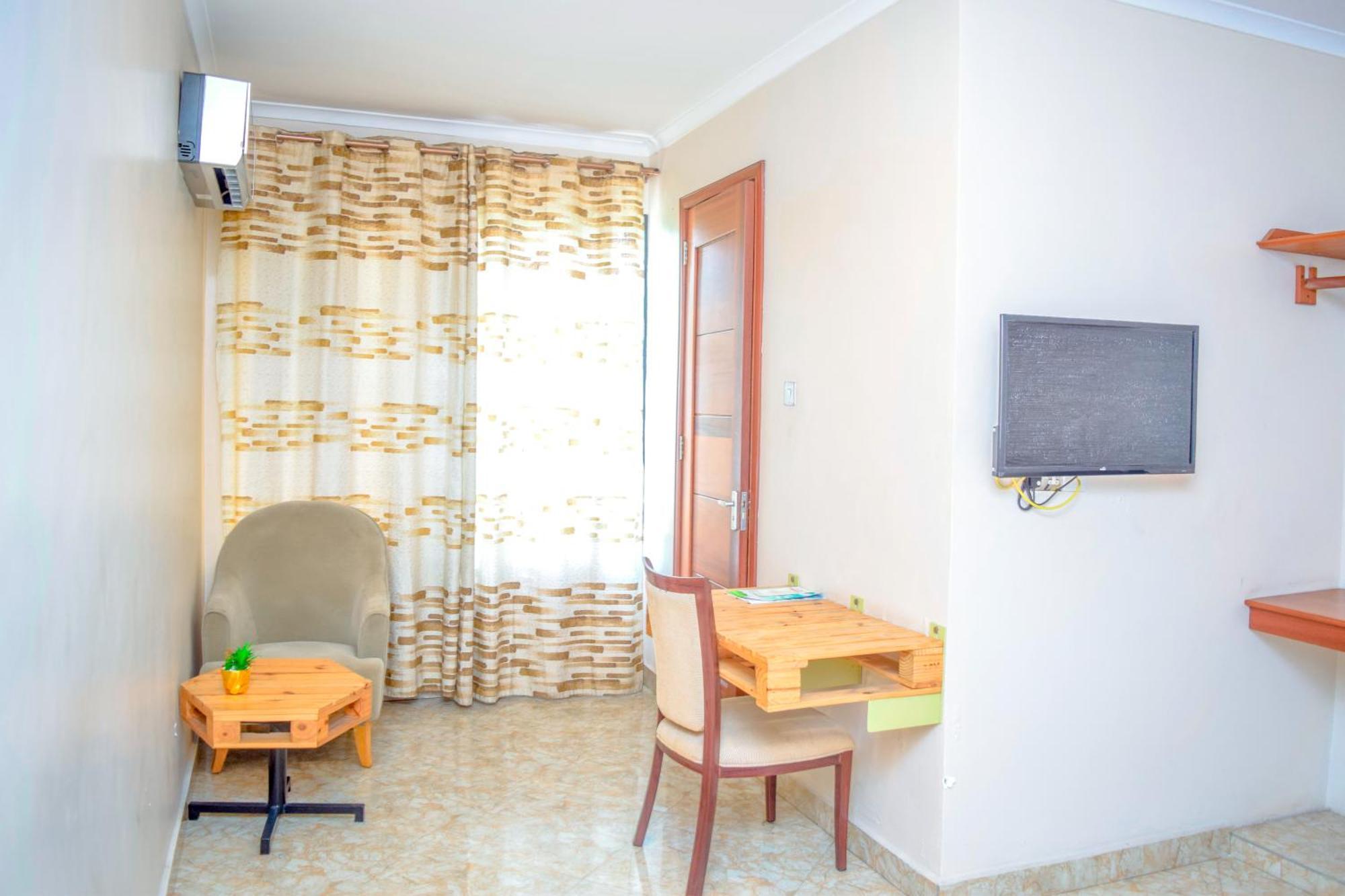 Albergue K27 Premier Backpackers Dar es Salaam Exterior foto