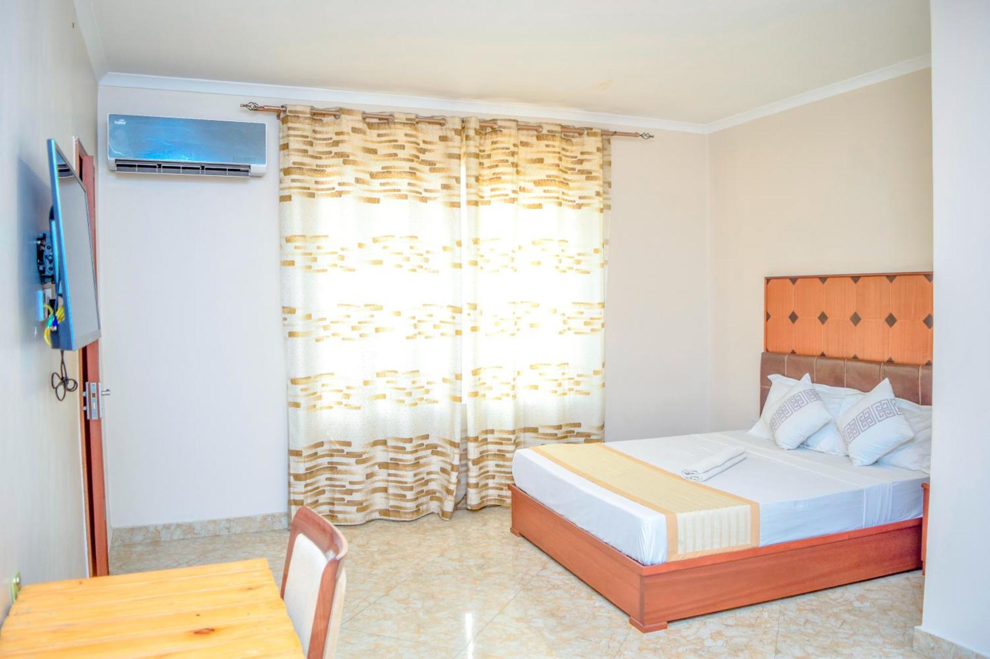 Albergue K27 Premier Backpackers Dar es Salaam Exterior foto